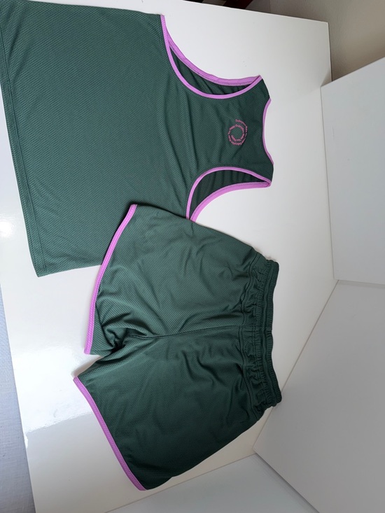 Outdoor Voices Pants - EUC Outdoor Voices RecMesh Athletic Tank and Shorts Tank Set Small